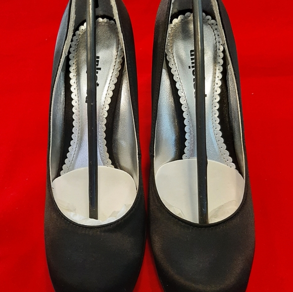 Unlisted Big Spender Pump - 8.5 - Picture 8 of 12